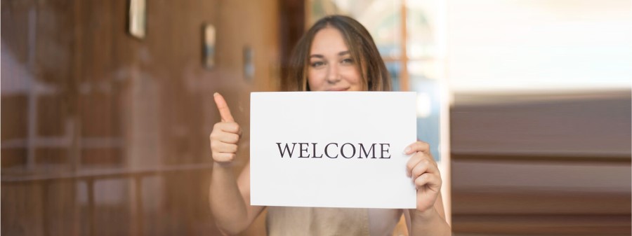 12 Successful Welcome Message Examples for Customer Onboarding
