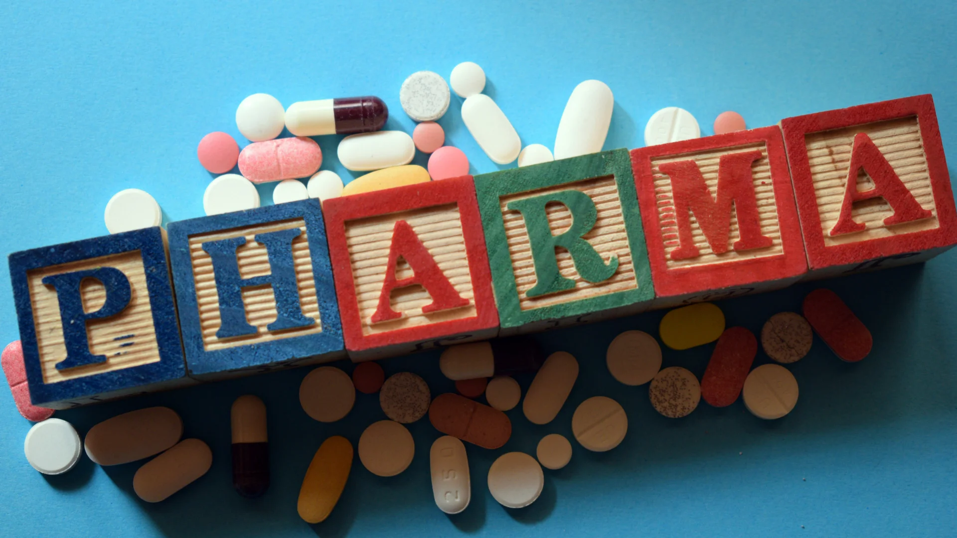 Omnichannel in Pharma: Benefits &  Strategies