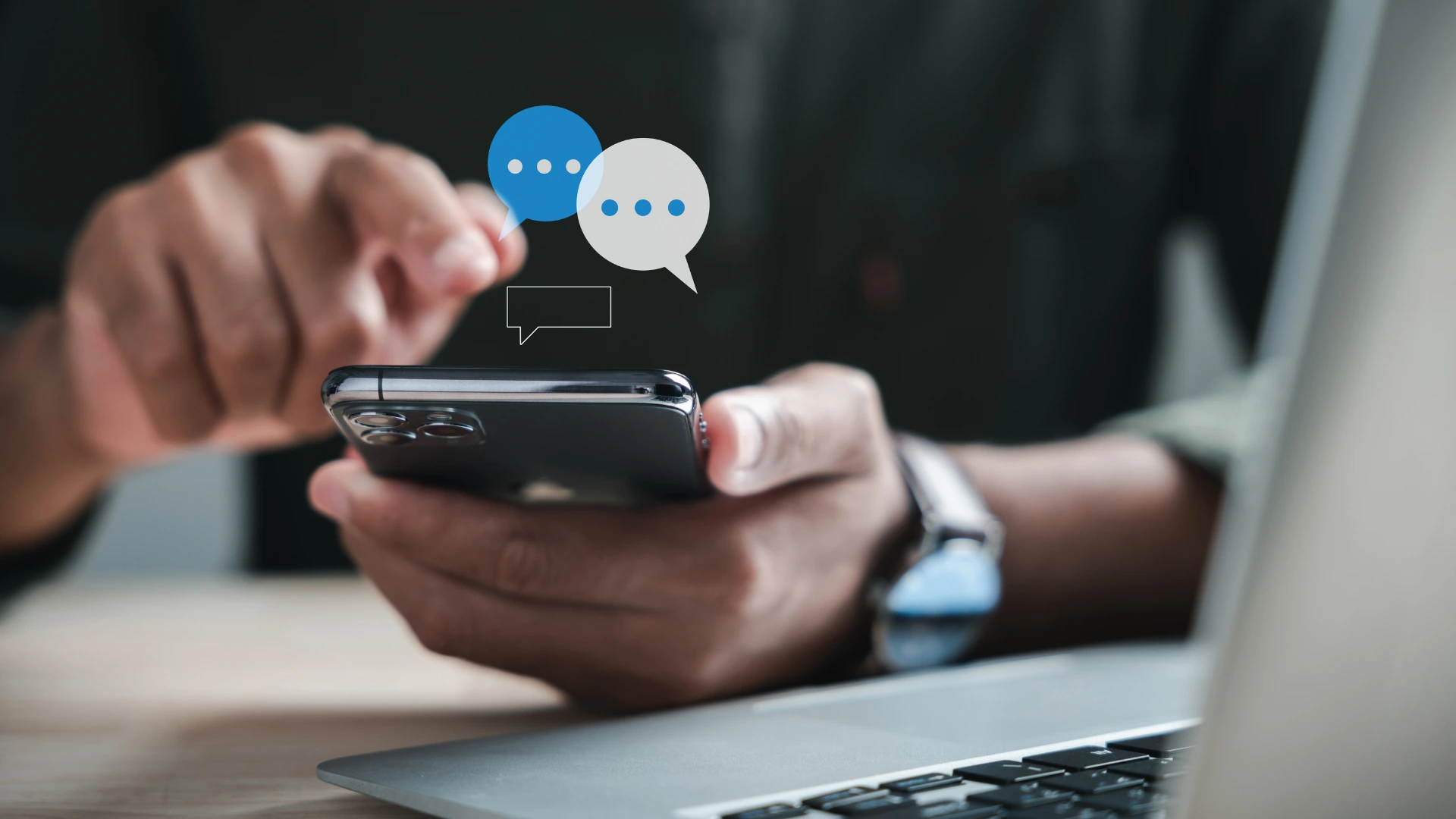 What is Live Chat: A Comprehensive Guide (2026)